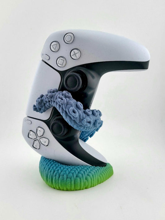 Knitted Kraken Octopus PS5 Controller Stand - 3D Printed Unique Gaming Display